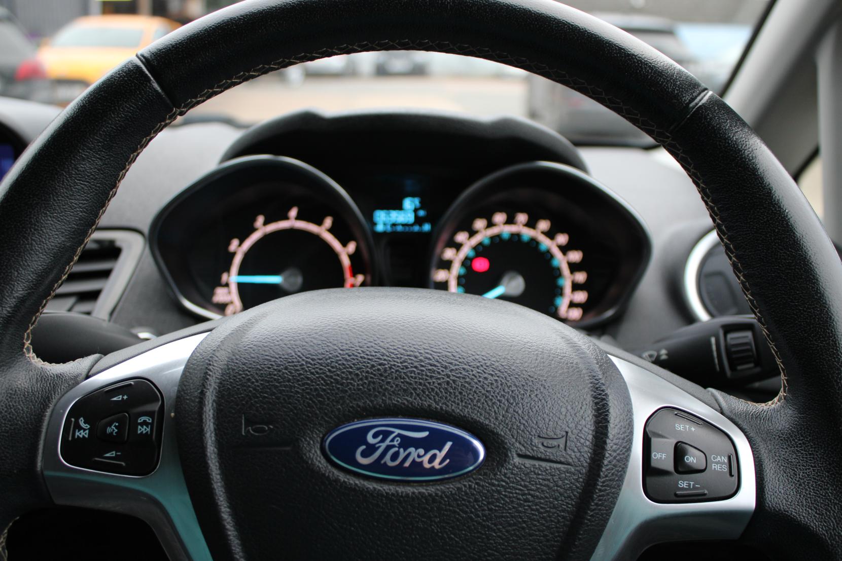 Ford Fiesta 1.0T EcoBoost Titanium Hatchback 5dr Petrol Manual Euro 6 (s/s) (125 ps)