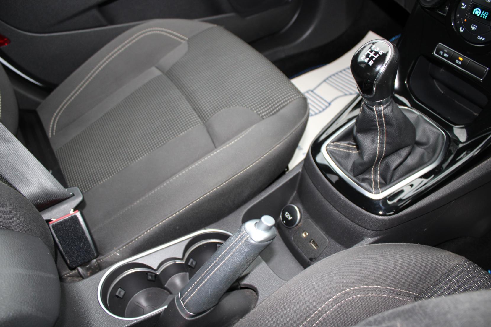 Ford Fiesta 1.0T EcoBoost Titanium Hatchback 5dr Petrol Manual Euro 6 (s/s) (125 ps)