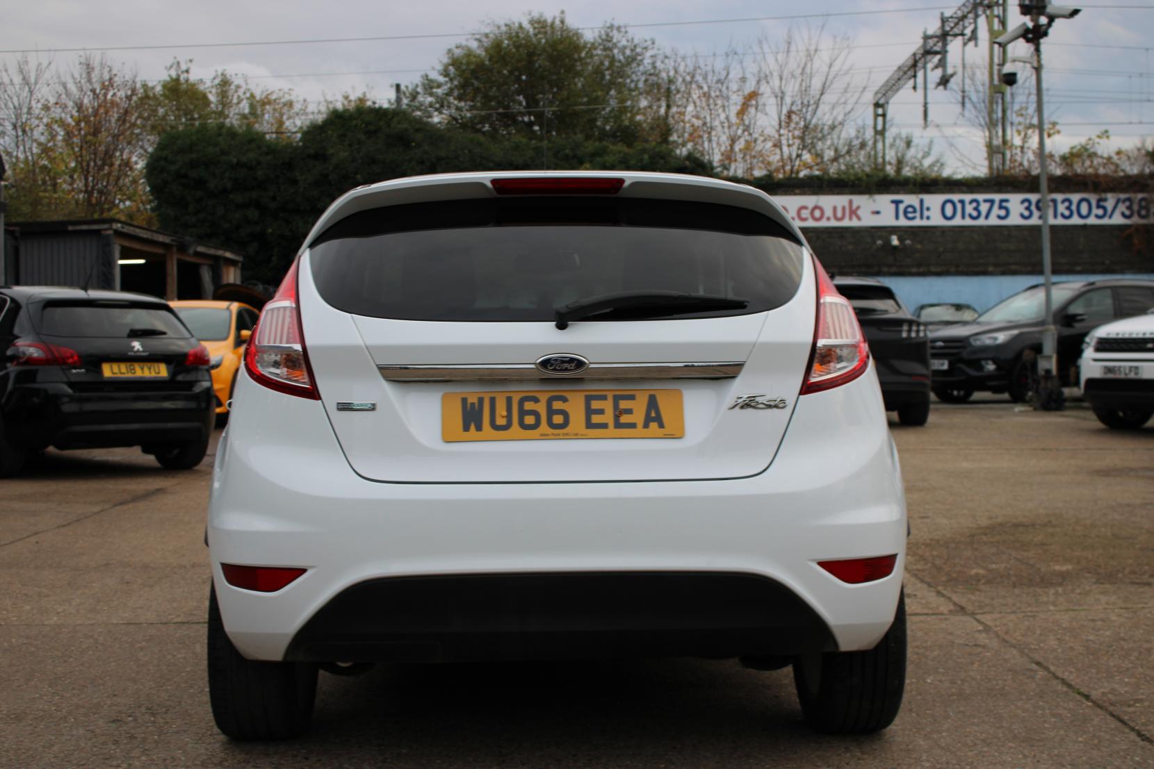 Ford Fiesta 1.0T EcoBoost Titanium Hatchback 5dr Petrol Manual Euro 6 (s/s) (125 ps)