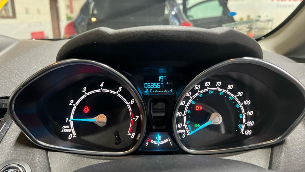 Ford Fiesta 1.0T EcoBoost Titanium Hatchback 5dr Petrol Manual Euro 6 (s/s) (125 ps)