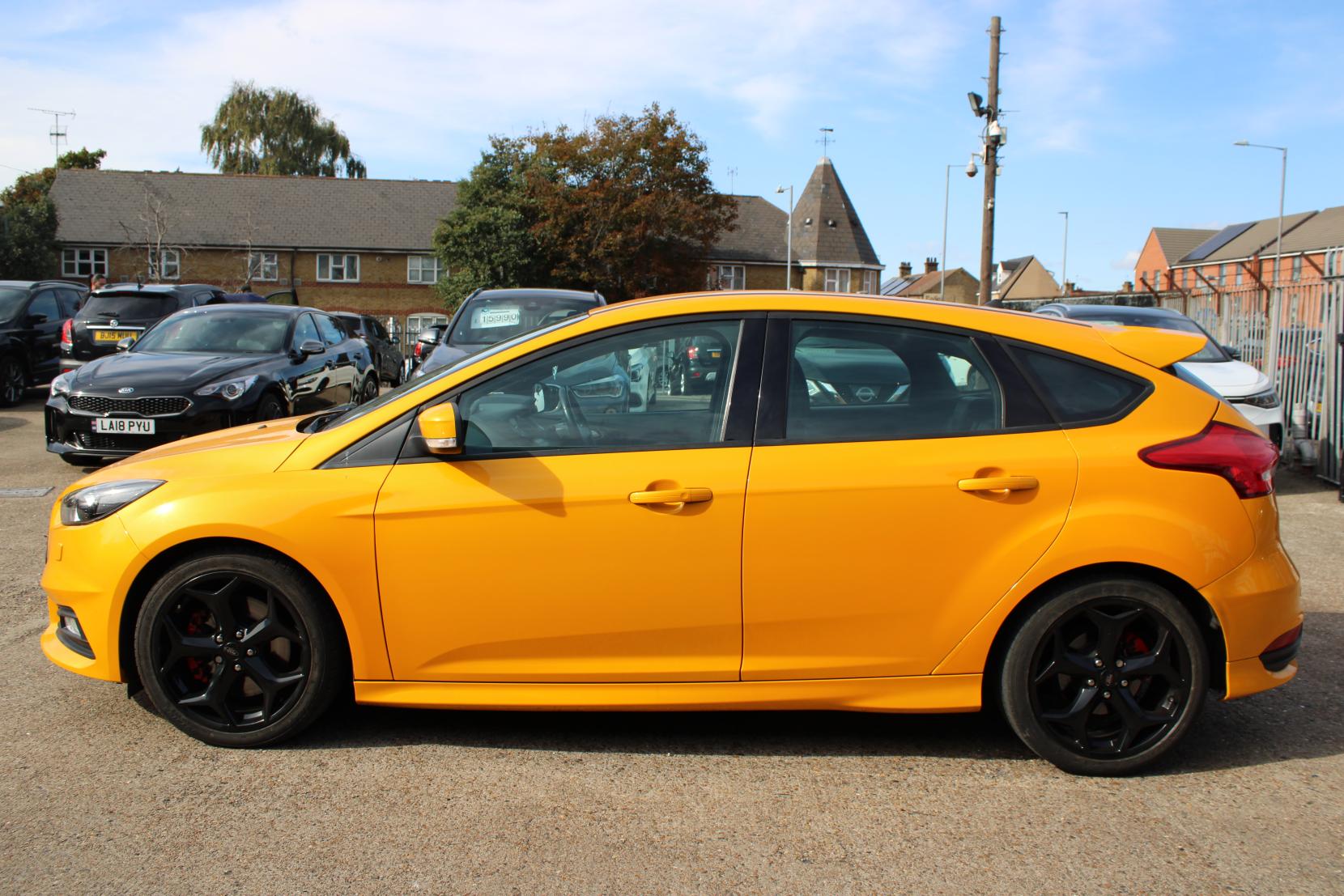 Ford Focus 2.0 TDCi ST-3 Hatchback 5dr Diesel Manual Euro 6 (s/s) (185 ps)