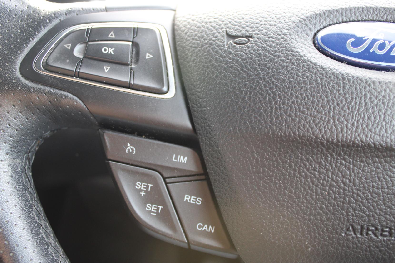 Ford Focus 2.0 TDCi ST-3 Hatchback 5dr Diesel Manual Euro 6 (s/s) (185 ps)