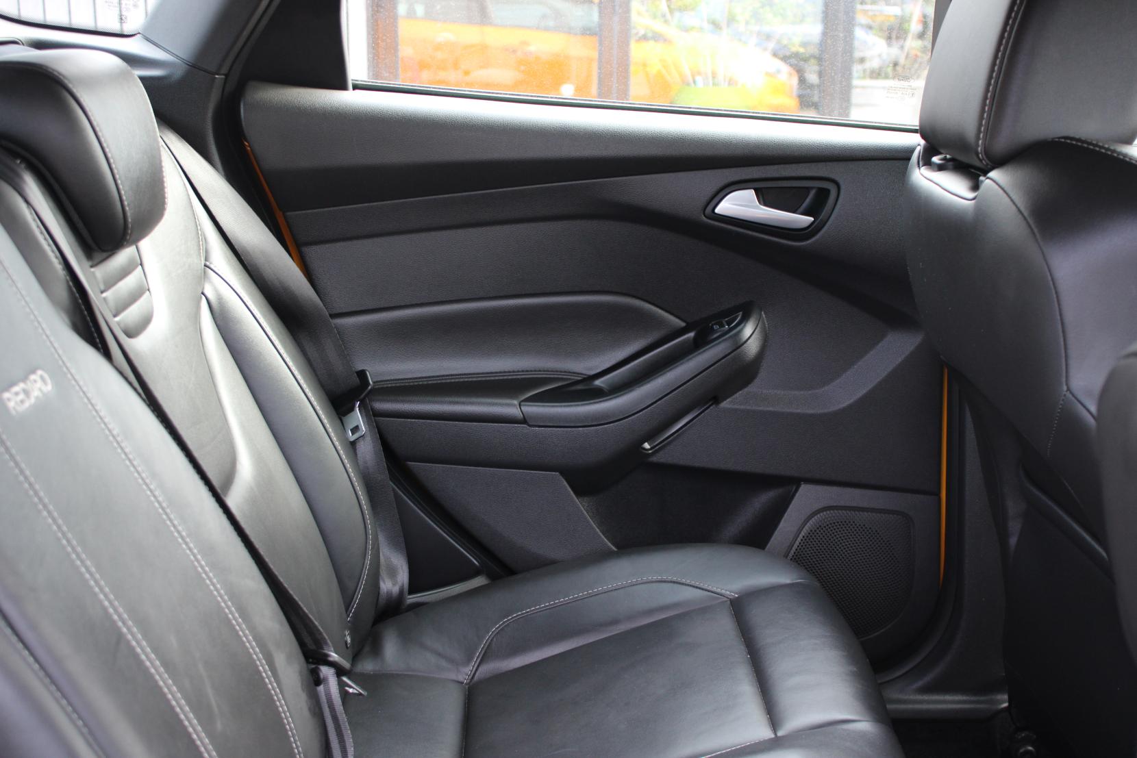 Ford Focus 2.0 TDCi ST-3 Hatchback 5dr Diesel Manual Euro 6 (s/s) (185 ps)