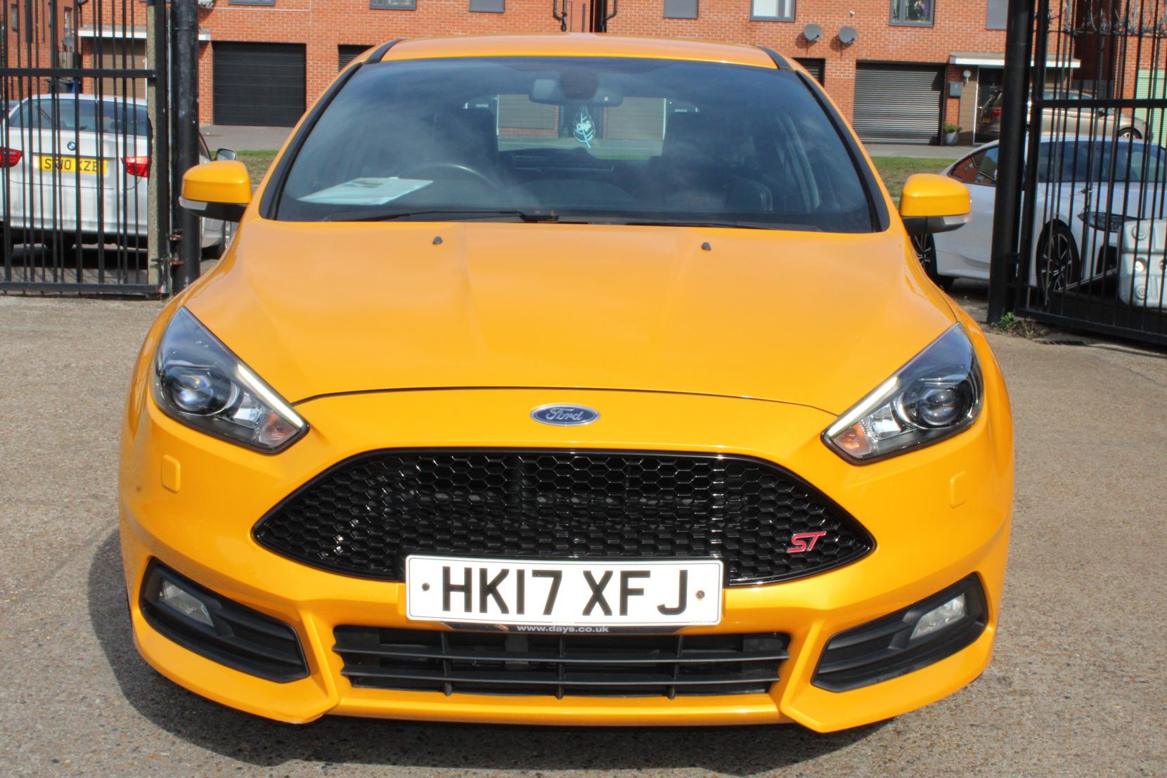 Ford Focus 2.0 TDCi ST-3 Hatchback 5dr Diesel Manual Euro 6 (s/s) (185 ps)