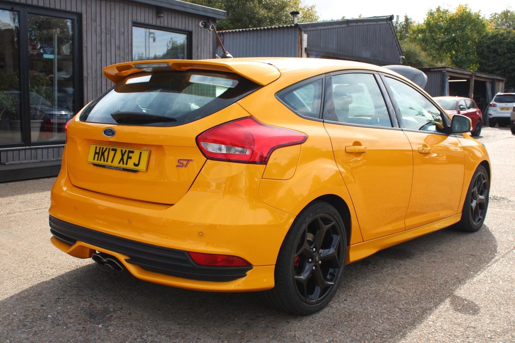 Ford Focus 2.0 TDCi ST-3 Hatchback 5dr Diesel Manual Euro 6 (s/s) (185 ps)