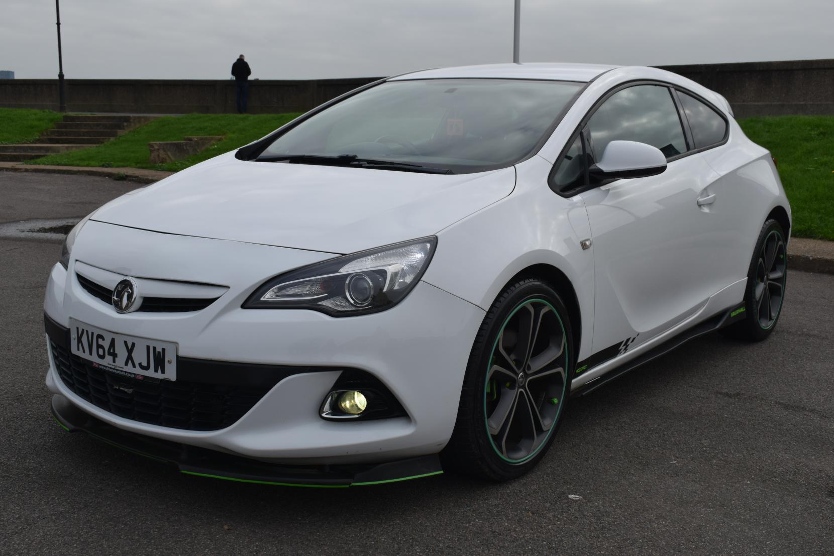 Vauxhall Astra GTC 1.6T 16V Limited Edition Coupe 3dr Petrol Manual Euro 5 (s/s) (200 ps)