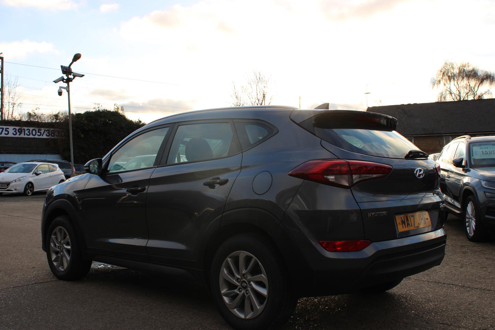Hyundai TUCSON 1.7 CRDi Blue Drive SE SUV 5dr Diesel Manual Euro 6 (s/s) (116 ps)