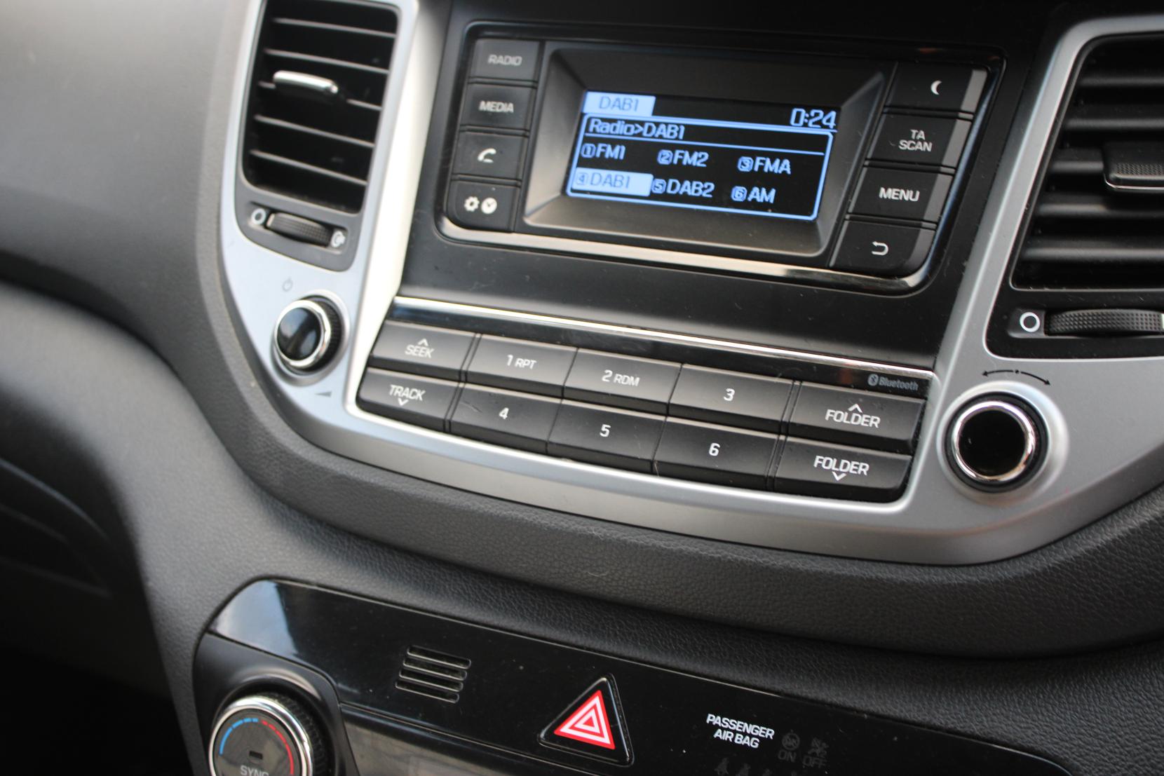 Hyundai TUCSON 1.7 CRDi Blue Drive SE SUV 5dr Diesel Manual Euro 6 (s/s) (116 ps)