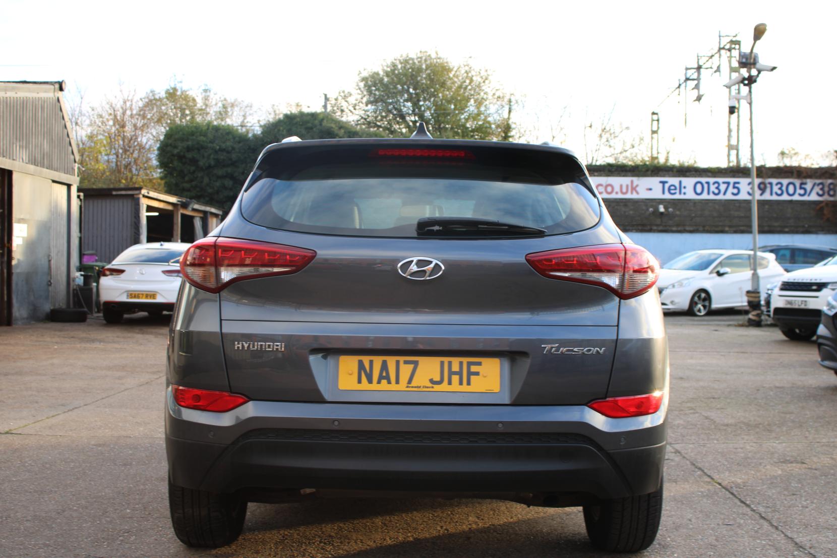 Hyundai TUCSON 1.7 CRDi Blue Drive SE SUV 5dr Diesel Manual Euro 6 (s/s) (116 ps)