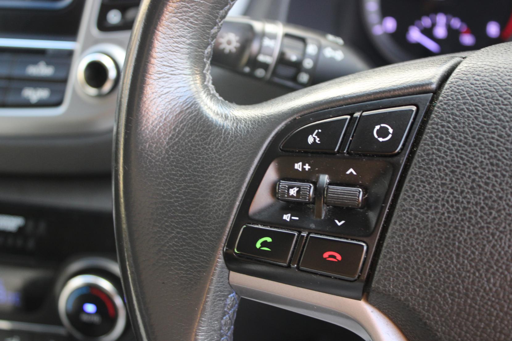 Hyundai TUCSON 1.7 CRDi Blue Drive SE SUV 5dr Diesel Manual Euro 6 (s/s) (116 ps)