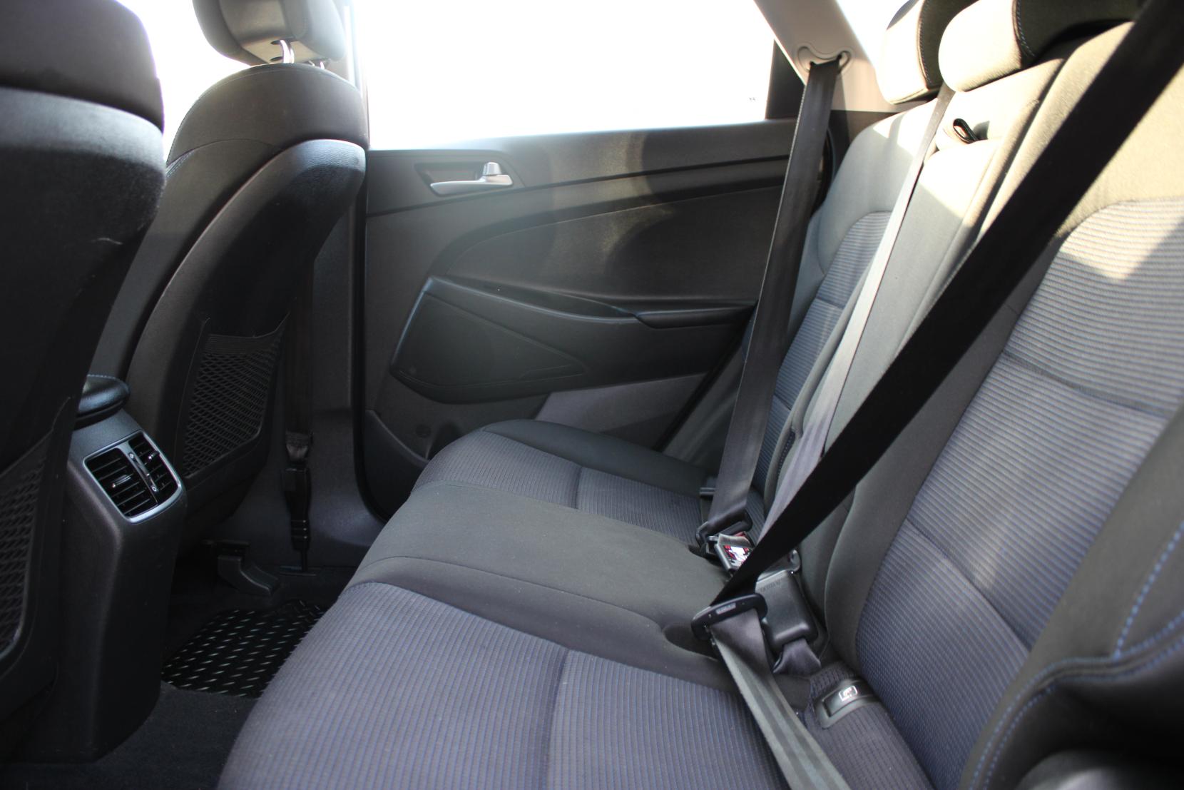 Hyundai TUCSON 1.7 CRDi Blue Drive SE SUV 5dr Diesel Manual Euro 6 (s/s) (116 ps)