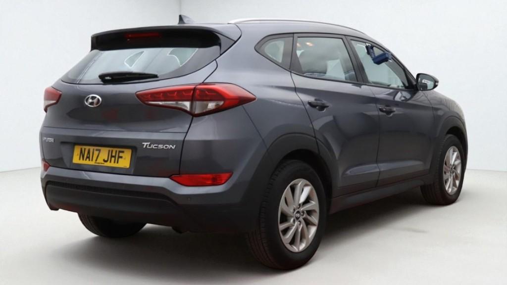 Hyundai TUCSON 1.7 CRDi Blue Drive SE SUV 5dr Diesel Manual Euro 6 (s/s) (116 ps)