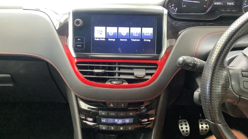 Peugeot 208 1.6 THP GTi Hatchback 3dr Petrol Manual Euro 5 (200 ps)