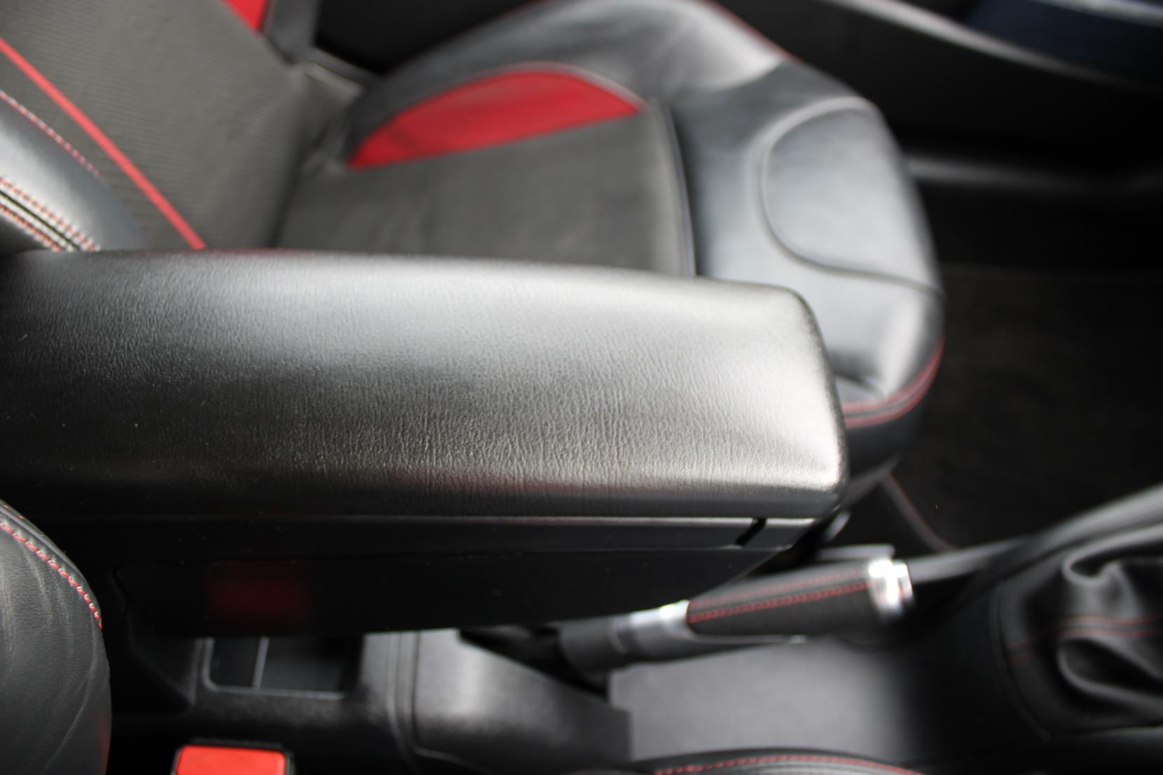 Peugeot 208 1.6 THP GTi Hatchback 3dr Petrol Manual Euro 5 (200 ps)