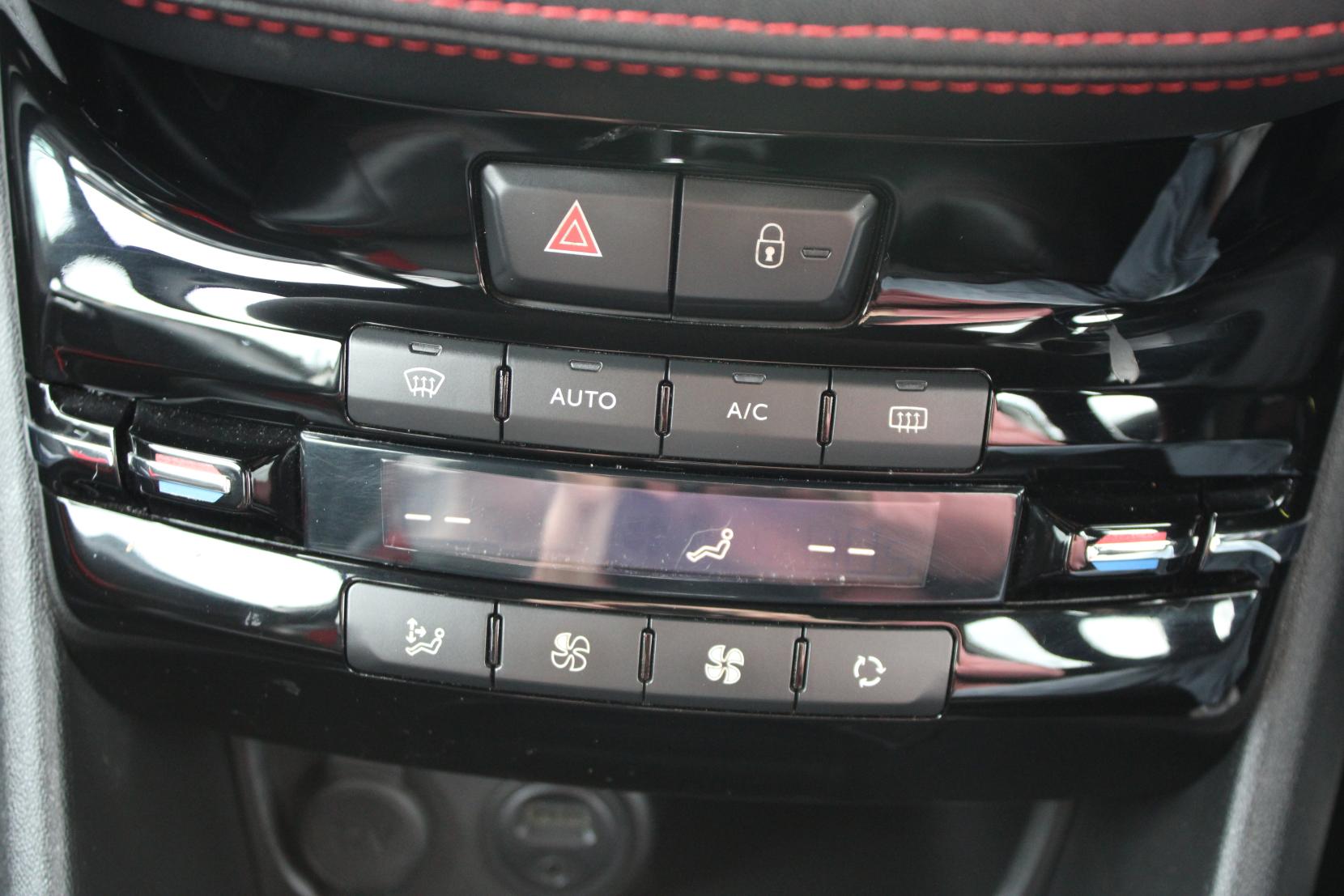 Peugeot 208 1.6 THP GTi Hatchback 3dr Petrol Manual Euro 5 (200 ps)