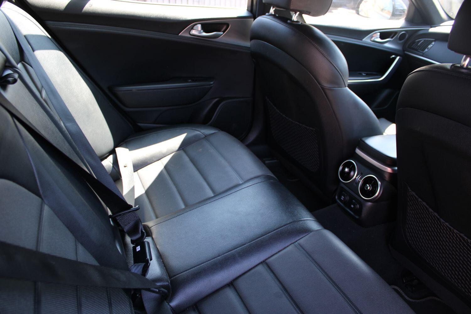 Kia Stinger 2.0 T-GDi GT-Line