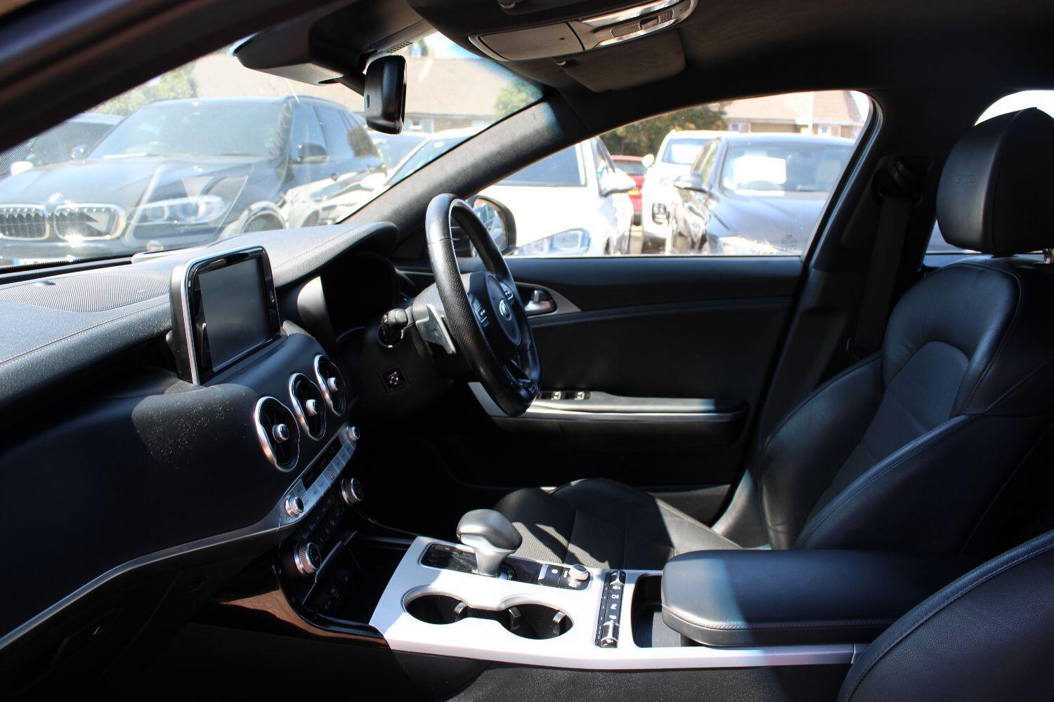 Kia Stinger 2.0 T-GDi GT-Line