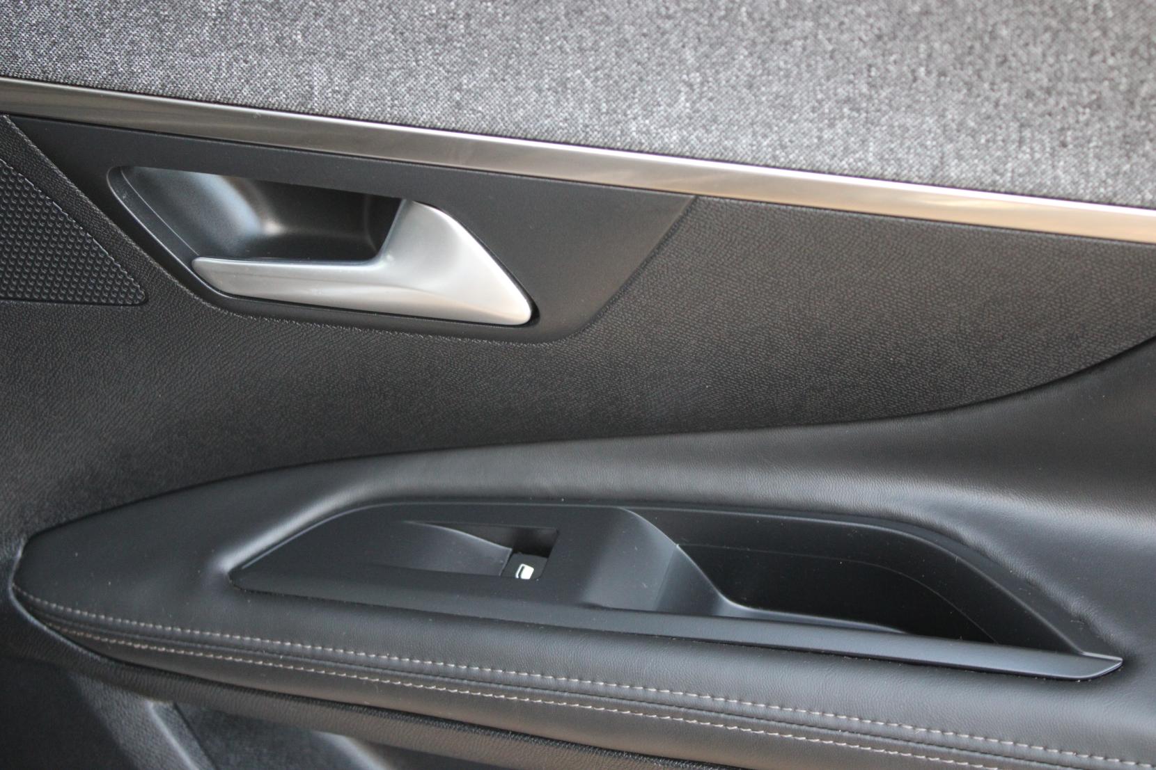 Peugeot 3008 1.6 BlueHDi Allure SUV 5dr Diesel Manual Euro 6 (s/s) (120 ps)