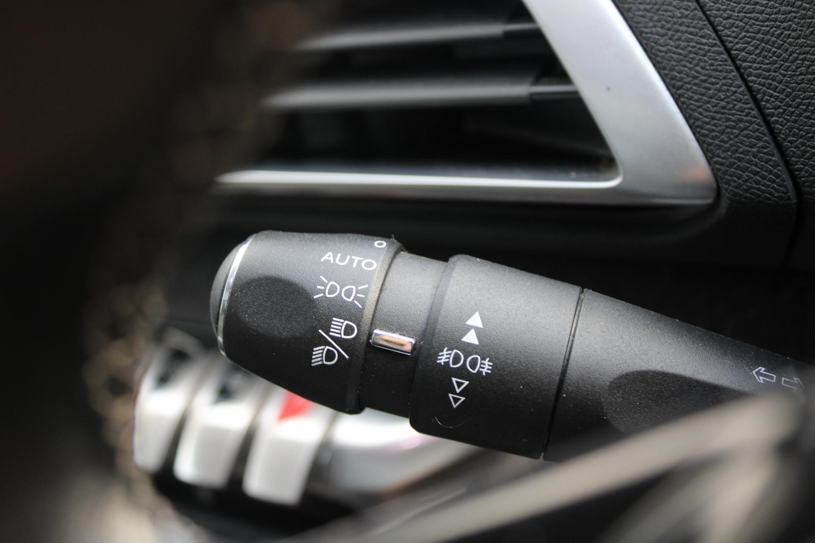 Peugeot 3008 1.6 BlueHDi Allure SUV 5dr Diesel Manual Euro 6 (s/s) (120 ps)