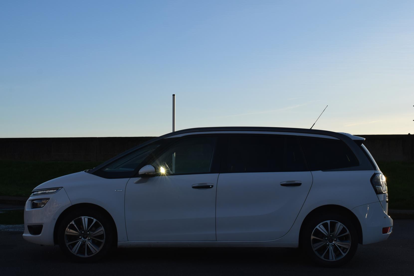 Citroen Grand C4 Picasso 1.6 e-HDi Airdream Exclusive+ MPV 5dr Diesel ETG6 Euro 5 (s/s) (115 ps)