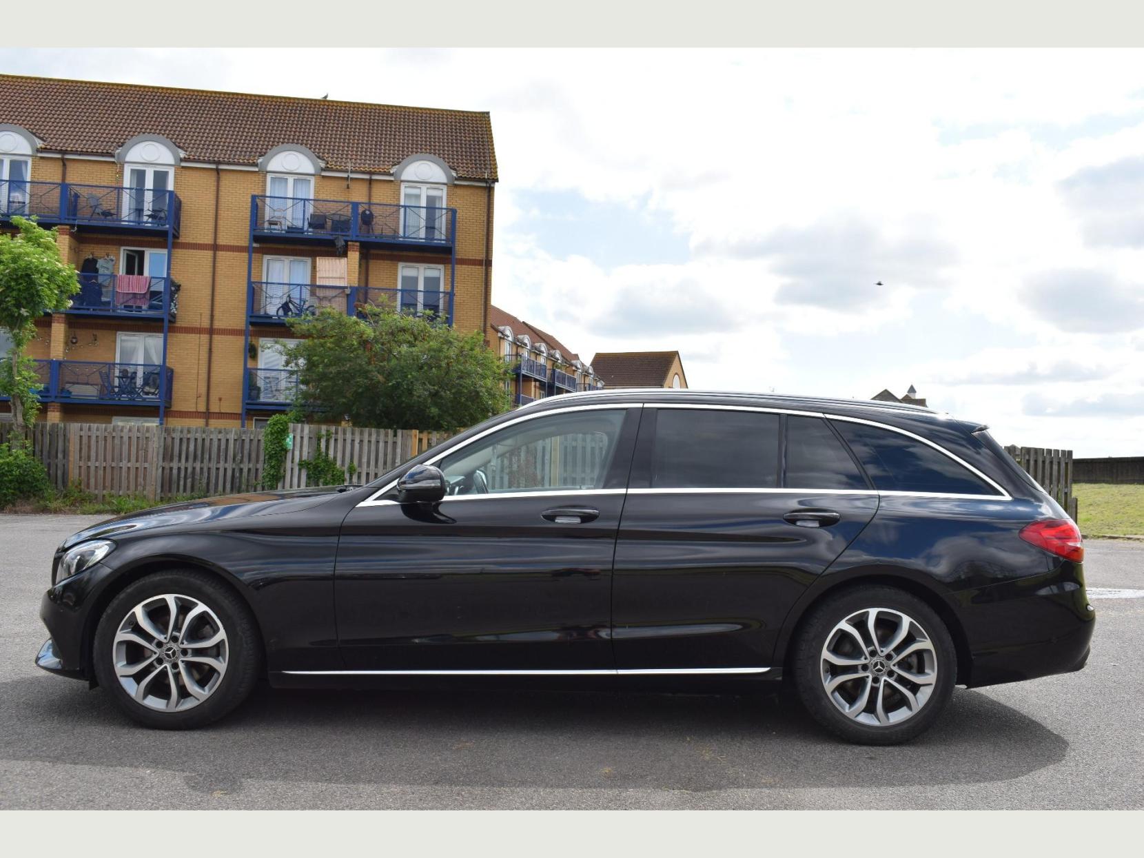 Mercedes-Benz C Class C200 D SPORT