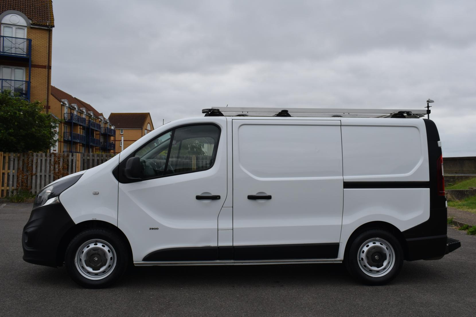 Vauxhall Vivaro 1.6 CDTi 2900 ecoFLEX Temperature Controlled 5dr Diesel Manual L1 H1 (s/s) (160 g/km, 89 bhp)