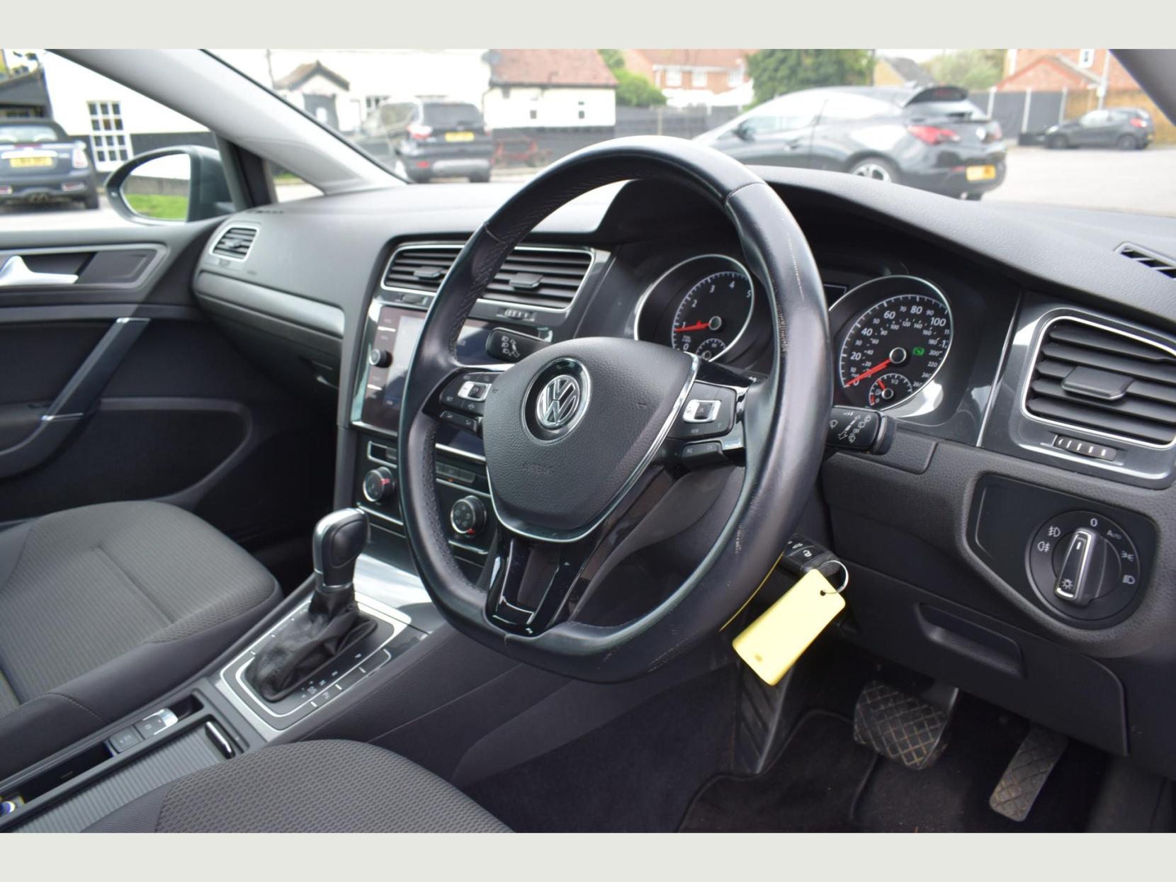 Volkswagen Golf MATCH TSI EVO DSG