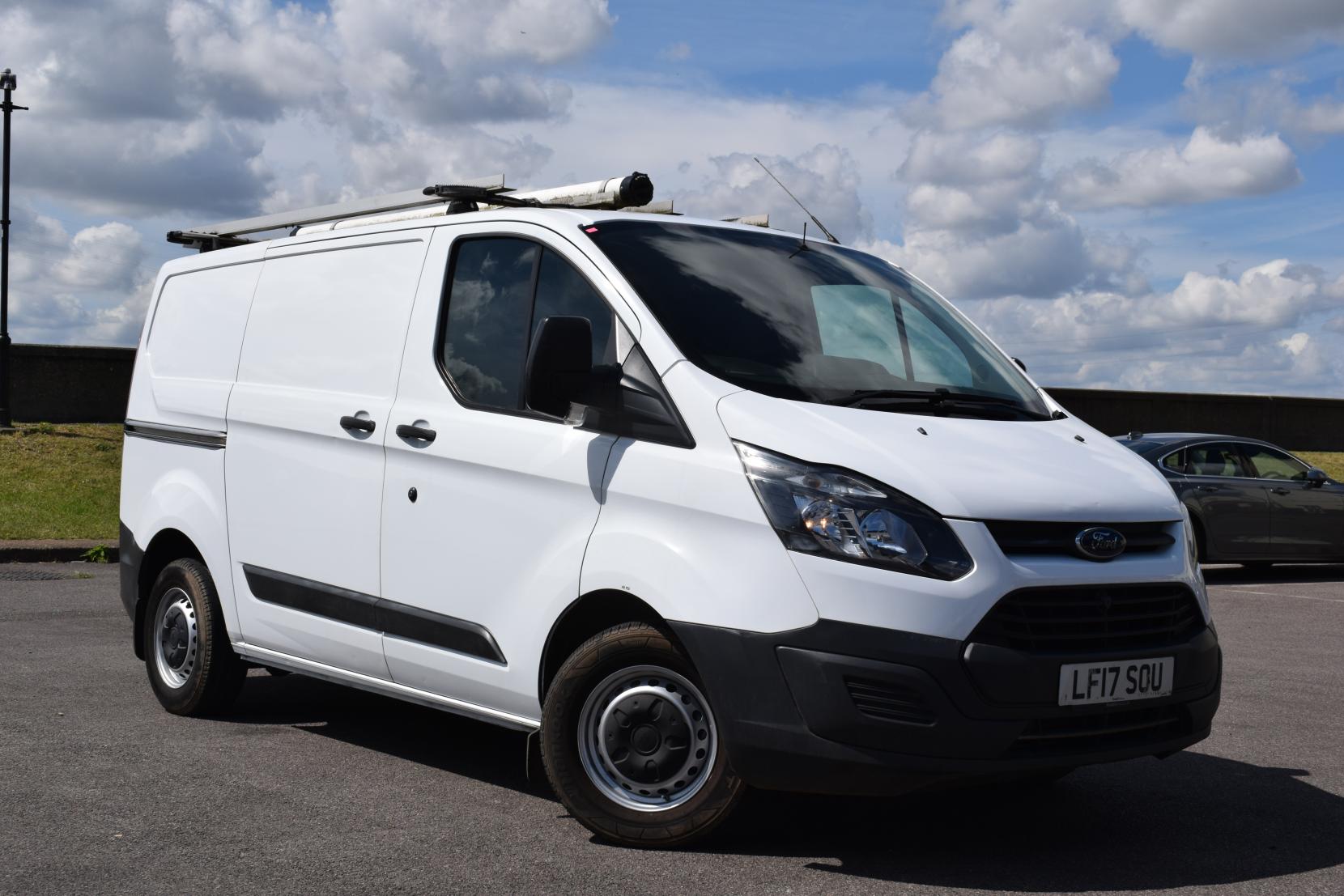 Ford Transit Custom 2.0 TDCi 310 Panel Van 5dr Diesel Manual L1 H1 (163 g/km, 104 bhp)