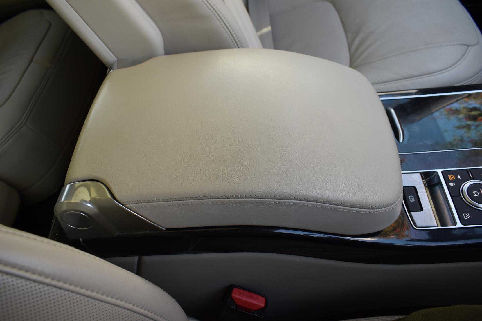 Land Rover Range Rover 5.0 P525 V8 Autobiography SUV 5dr Petrol Auto 4WD Euro 6 (s/s) (525 ps)