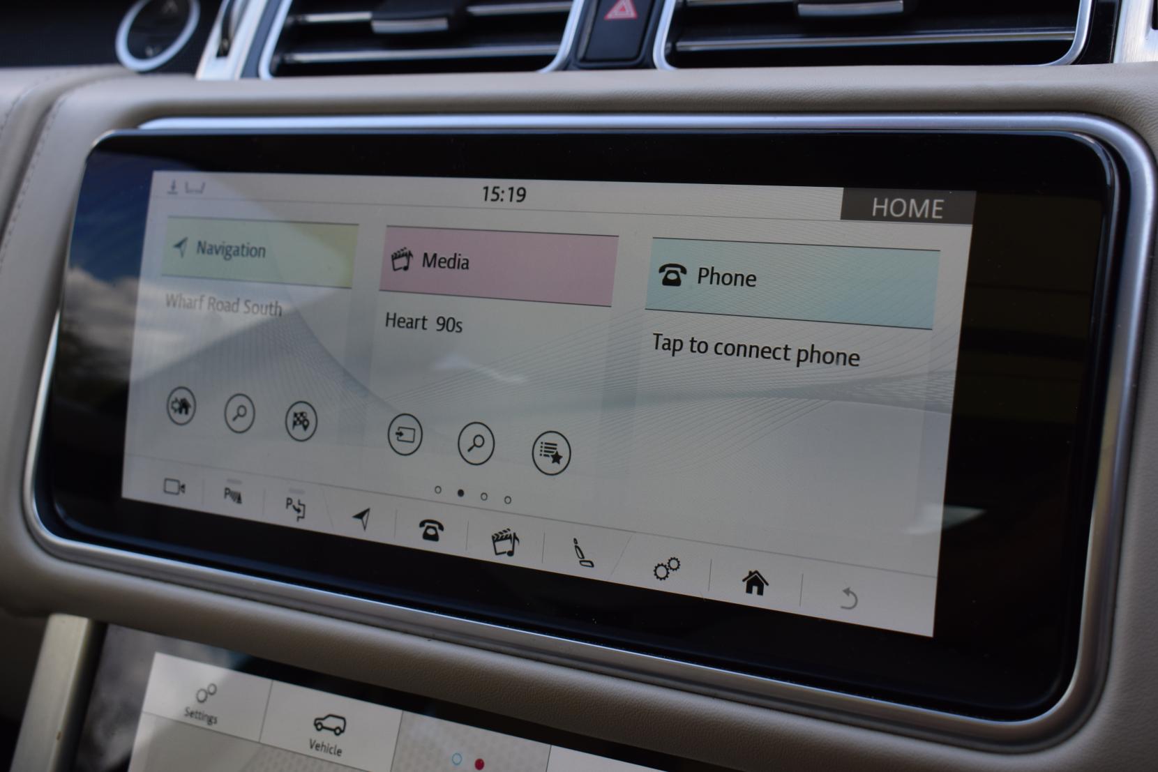 Land Rover Range Rover 5.0 P525 V8 Autobiography SUV 5dr Petrol Auto 4WD Euro 6 (s/s) (525 ps)