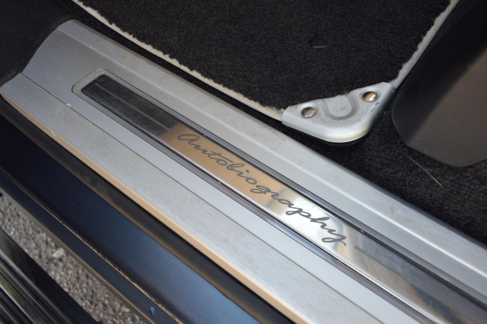 Land Rover Range Rover 5.0 P525 V8 Autobiography SUV 5dr Petrol Auto 4WD Euro 6 (s/s) (525 ps)