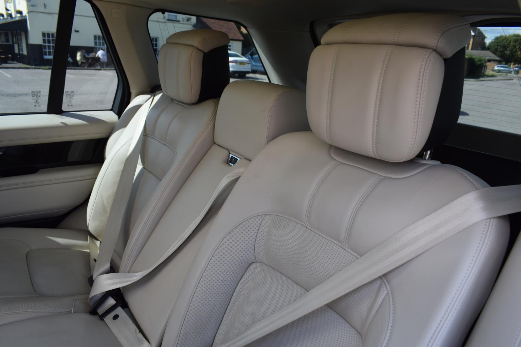 Land Rover Range Rover 5.0 P525 V8 Autobiography SUV 5dr Petrol Auto 4WD Euro 6 (s/s) (525 ps)