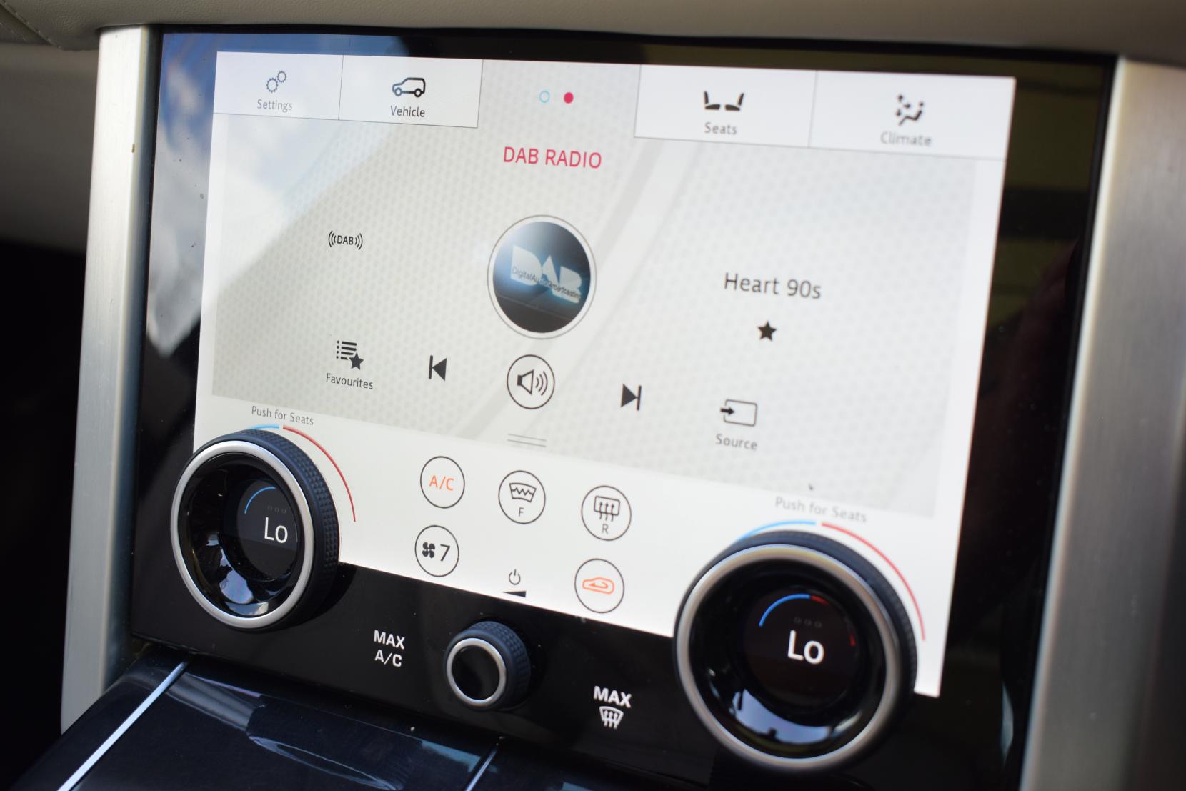 Land Rover Range Rover 5.0 P525 V8 Autobiography SUV 5dr Petrol Auto 4WD Euro 6 (s/s) (525 ps)