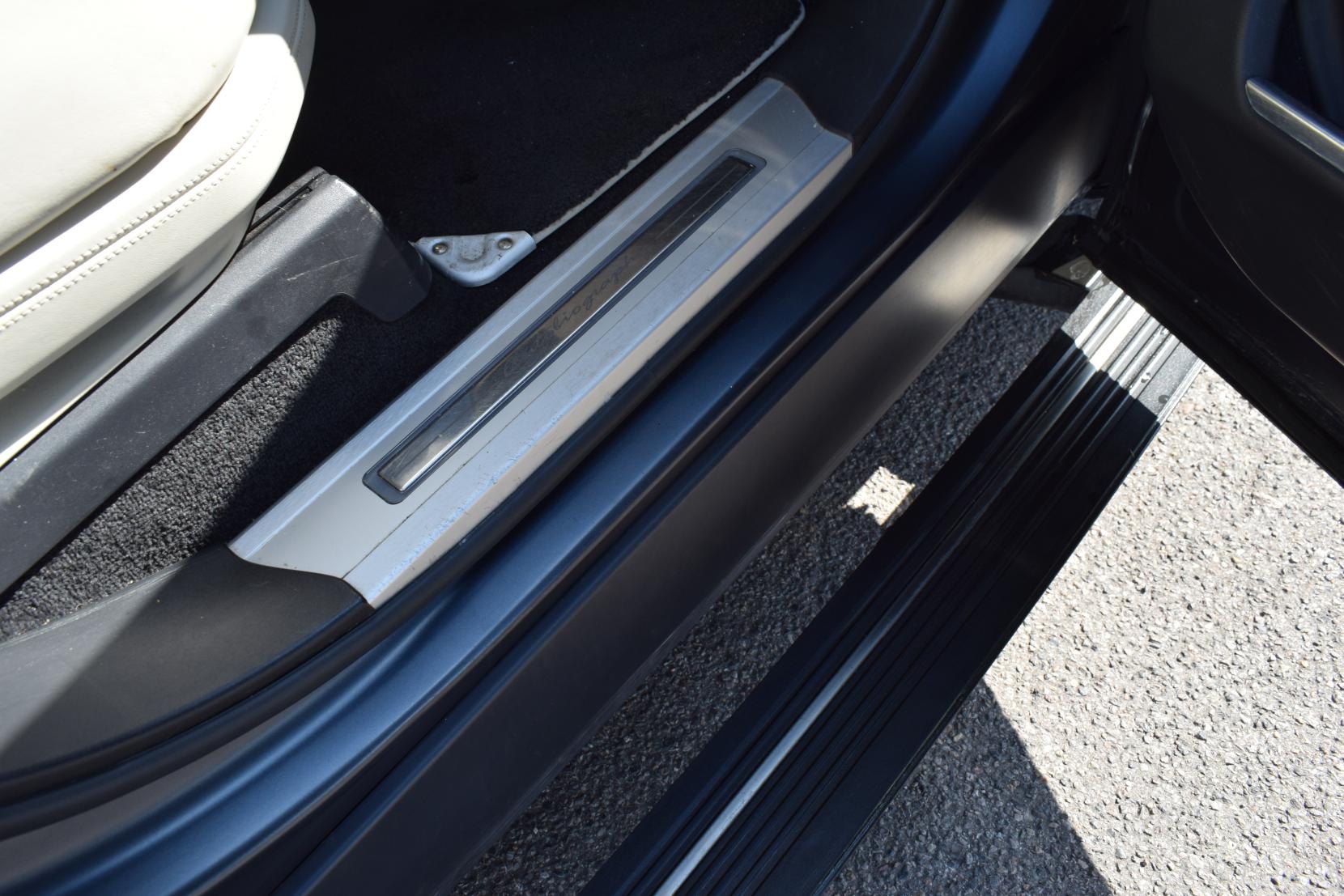 Land Rover Range Rover 5.0 P525 V8 Autobiography SUV 5dr Petrol Auto 4WD Euro 6 (s/s) (525 ps)