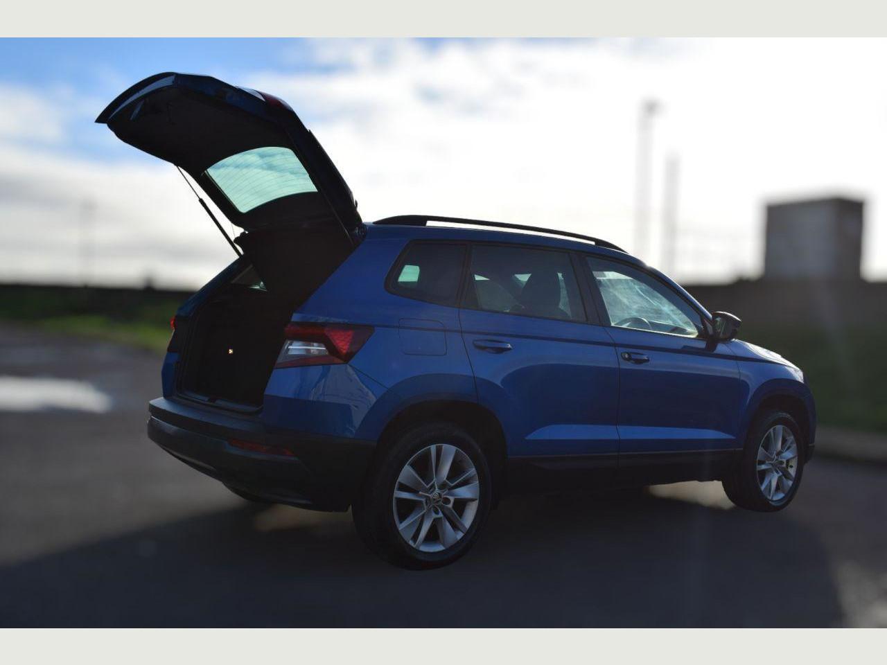 Skoda Karoq 1.5 SE TECHNOLOGY TSI 5d 148 BHP