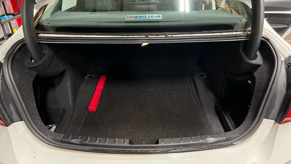 BMW 3 Series 2.0 320i Sport Saloon 4dr Petrol Manual Euro 6 (s/s) (184 ps)