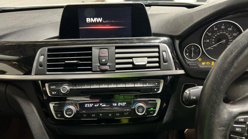 BMW 3 Series 2.0 320i Sport Saloon 4dr Petrol Manual Euro 6 (s/s) (184 ps)