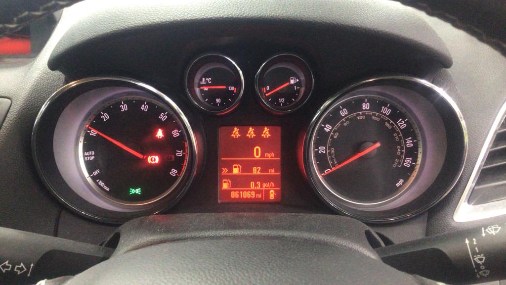 Vauxhall Mokka 1.4T Tech Line SUV 5dr Petrol Manual 2WD Euro 5 (s/s) (140 ps)