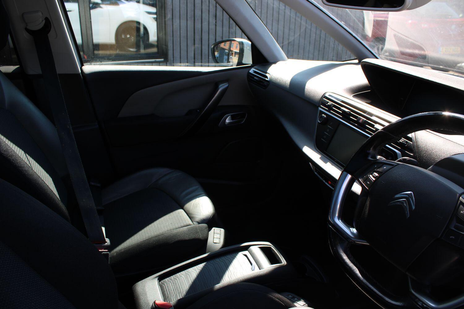 Citroen GRAND C4 PICASSO 1.6 BlueHDi Flair
