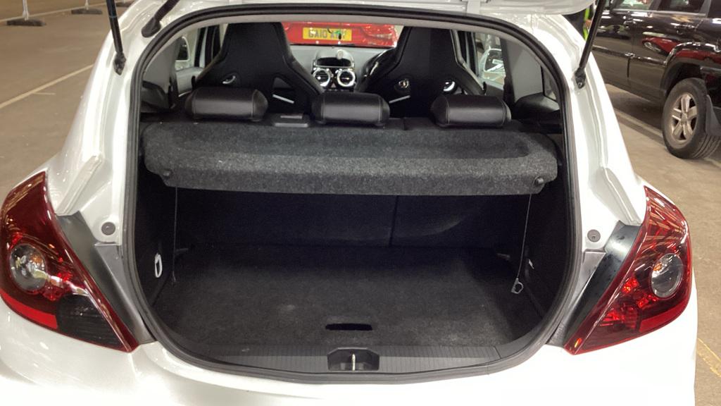 Vauxhall Corsa 1.6T 16V VXR Hatchback 3dr Petrol Manual Euro 5 (192 ps)