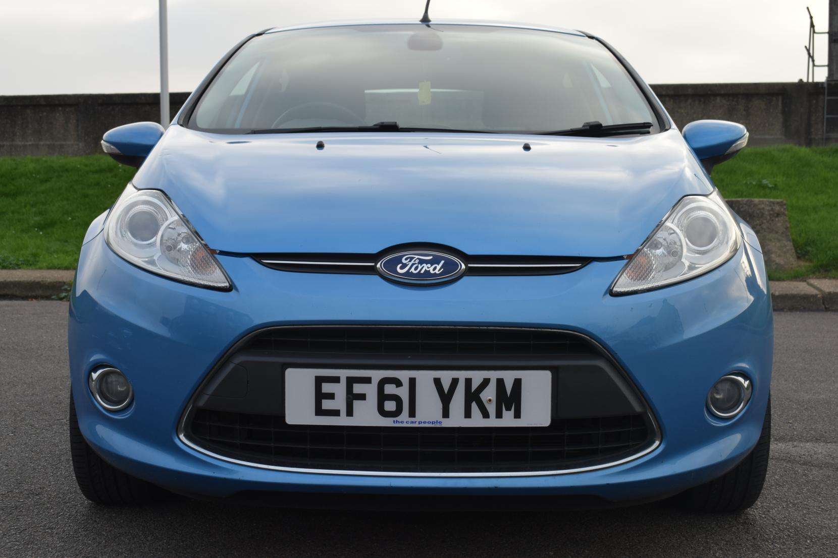 Ford Fiesta 1.4 Titanium Hatchback 5dr Petrol Manual (133 g/km, 94 bhp)