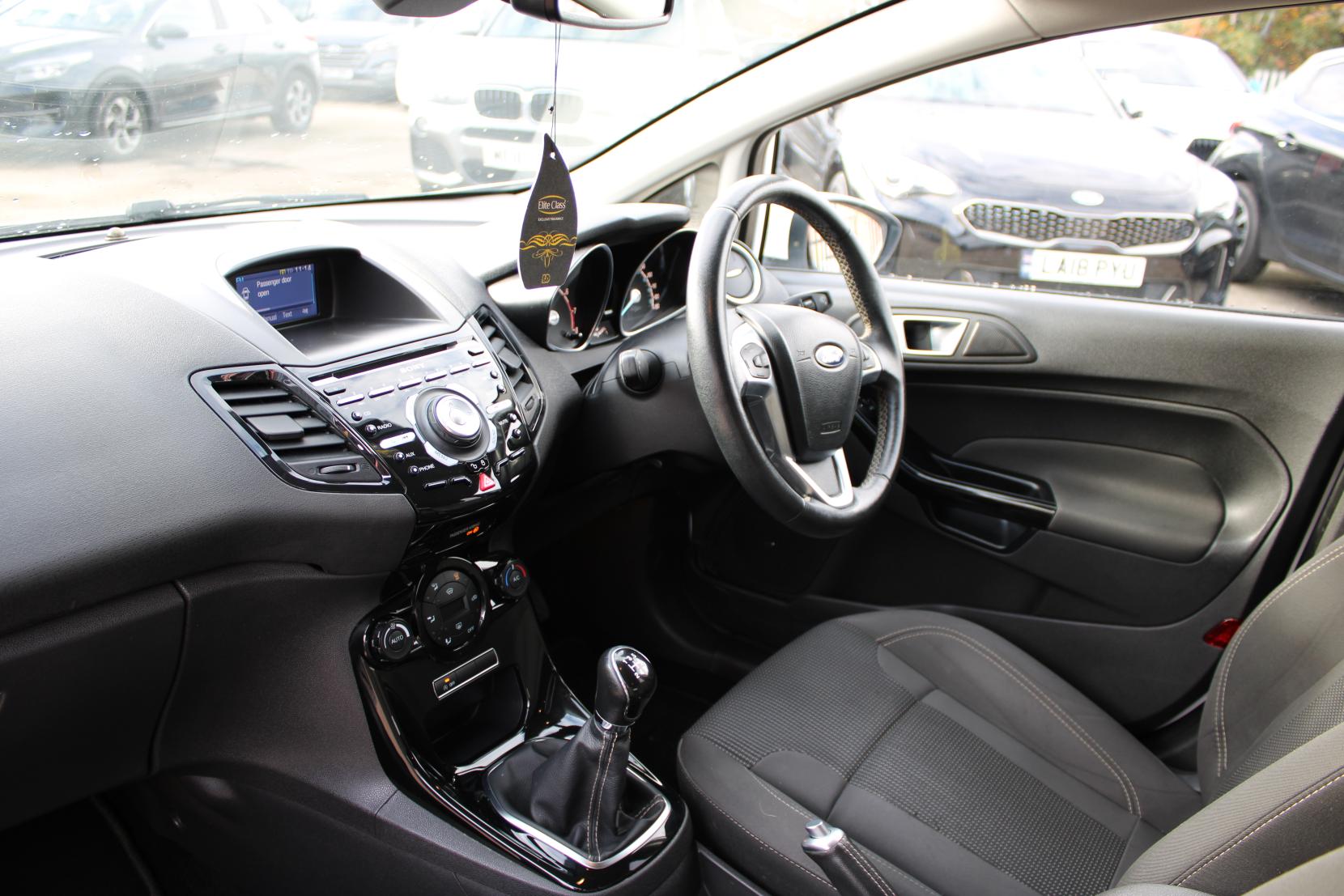 Ford Fiesta 1.0T EcoBoost Titanium Hatchback 5dr Petrol Manual Euro 6 (s/s) (100 ps)