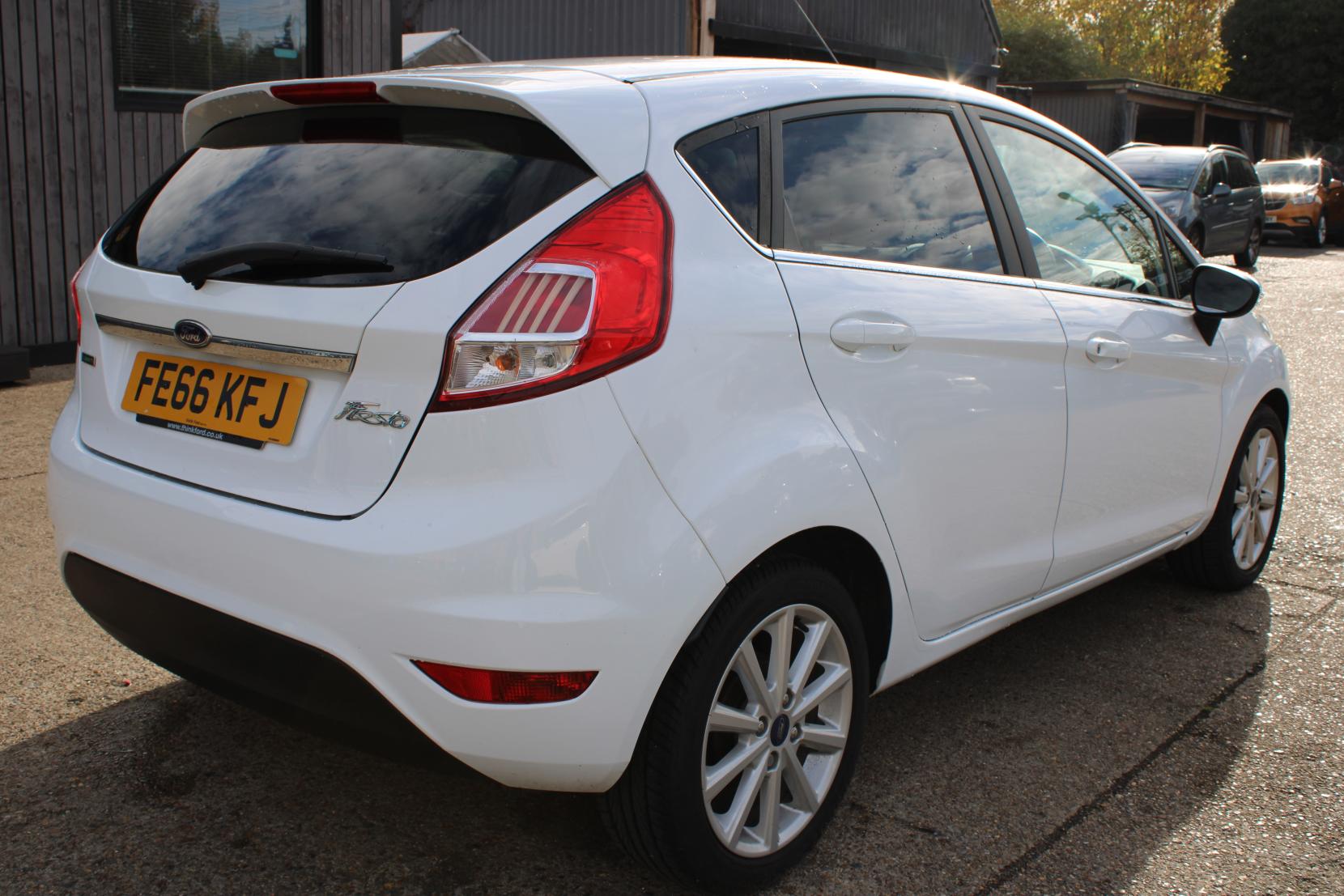 Ford Fiesta 1.0T EcoBoost Titanium Hatchback 5dr Petrol Manual Euro 6 (s/s) (100 ps)