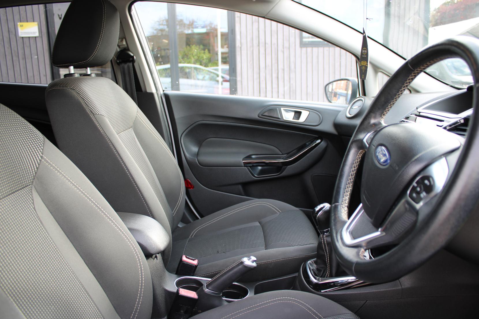 Ford Fiesta 1.0T EcoBoost Titanium Hatchback 5dr Petrol Manual Euro 6 (s/s) (100 ps)