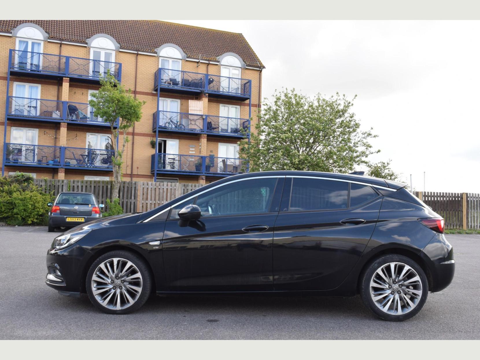 Vauxhall Astra ELITE NAV