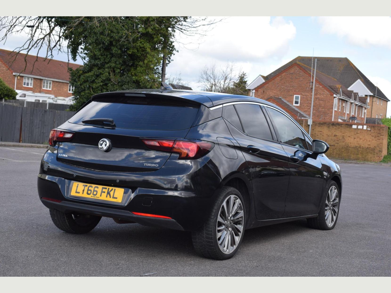 Vauxhall Astra ELITE NAV