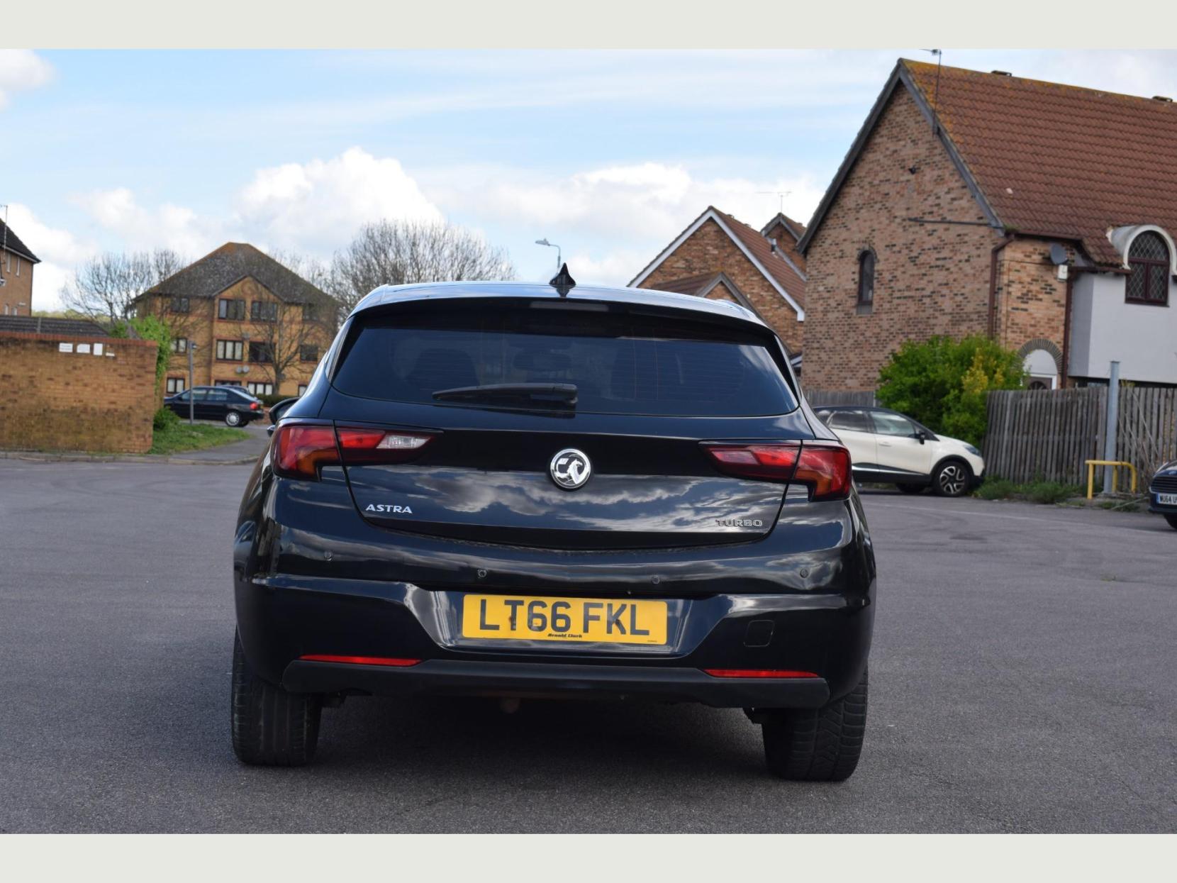 Vauxhall Astra ELITE NAV