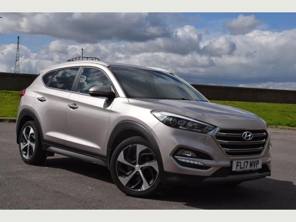 Hyundai TUCSON 1.7 CRDi Blue Drive Premium SUV 5dr Diesel DCT Euro 6 (s/s) (141 ps)