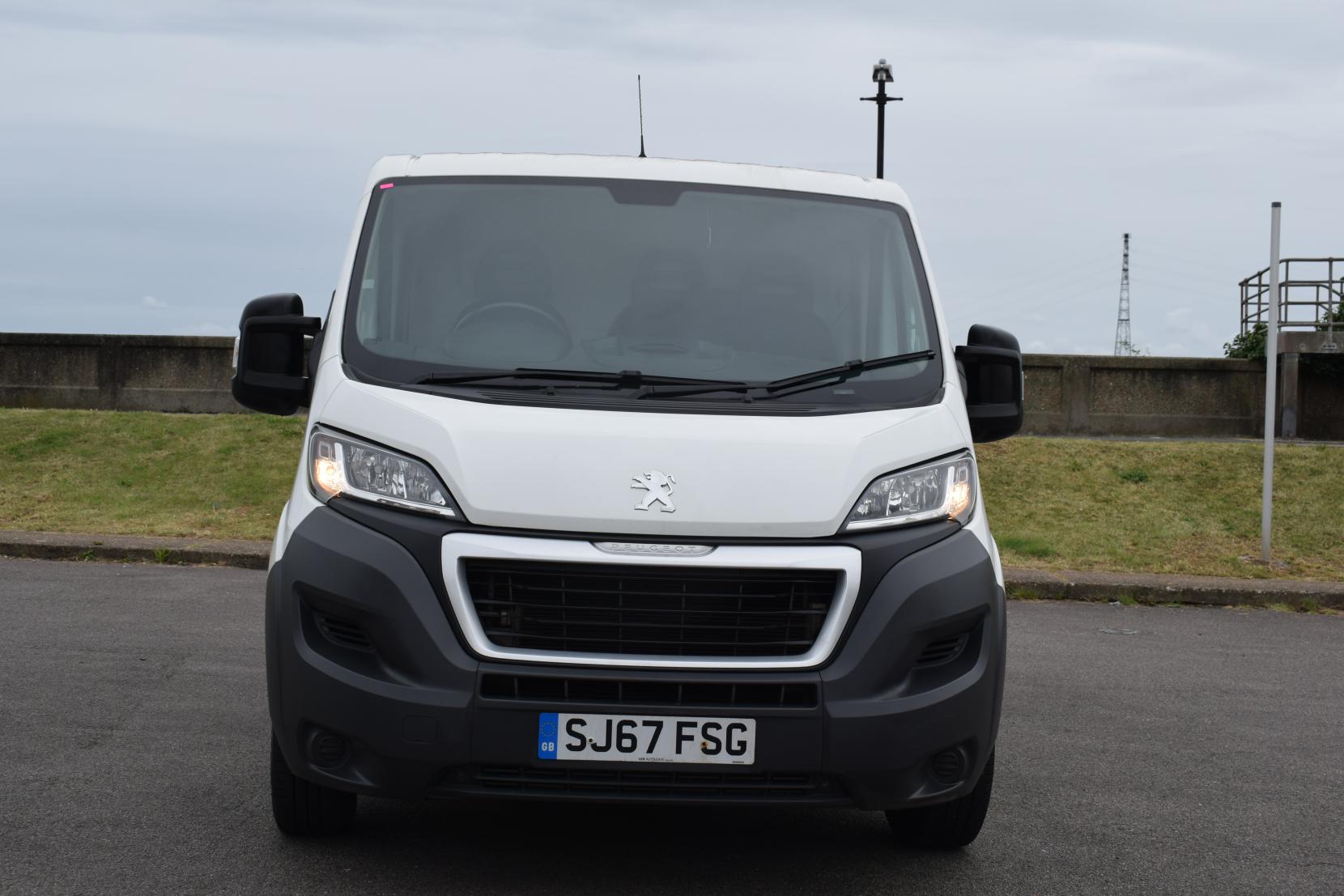 Peugeot Boxer 2.0 BlueHDi 333 Professional Panel Van 5dr Diesel Manual L1 H1 Euro 6 (110 ps)