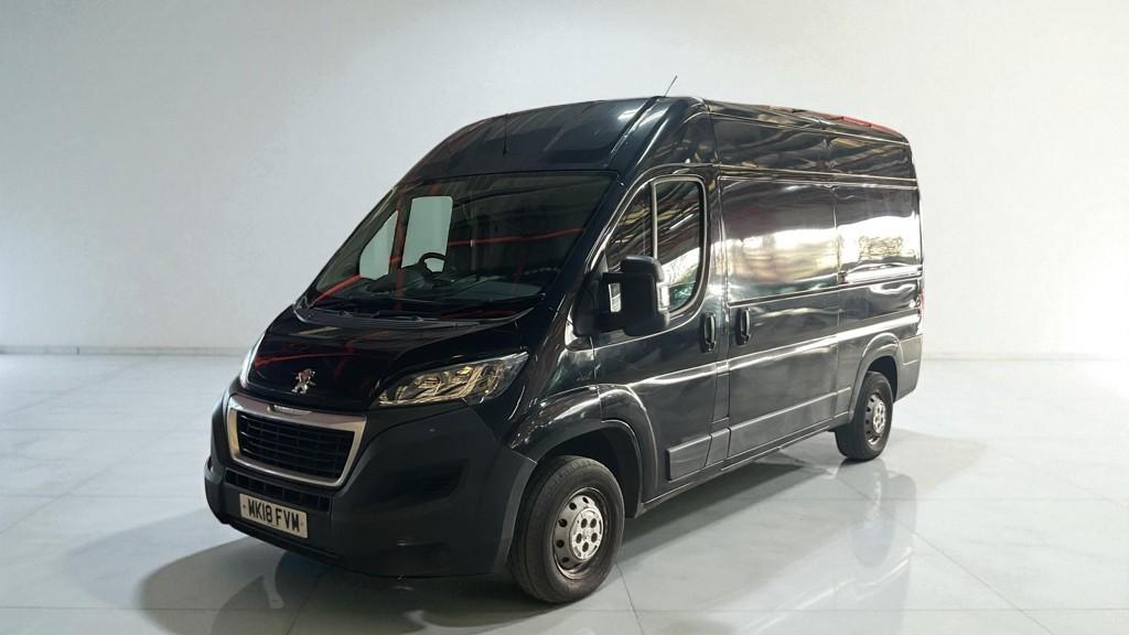 Peugeot Boxer 2.0 BlueHDi 335 Professional Panel Van 5dr Diesel Manual L2 H2 Euro 6 (130 ps)